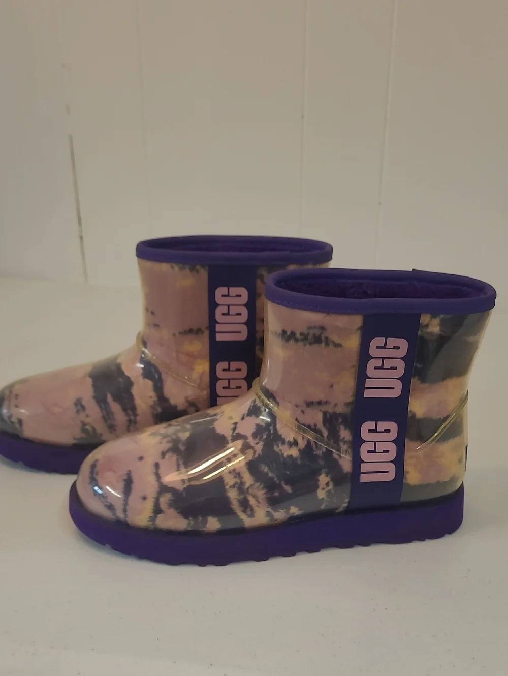 UGG Classic Clear Mini Marble Boots Purple and Pink Waterproof Women's Size 8